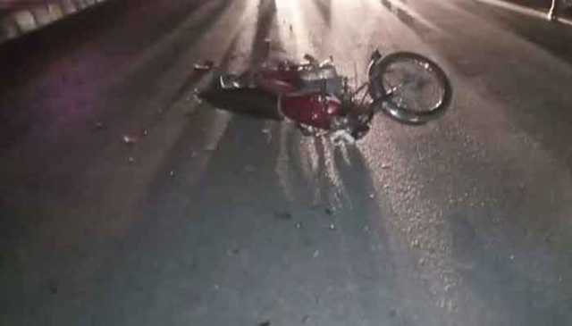 لودھراں: ٹریلر اور وین کے درمیان تصادم، دو موٹر سائیکل سوار جاں بحق