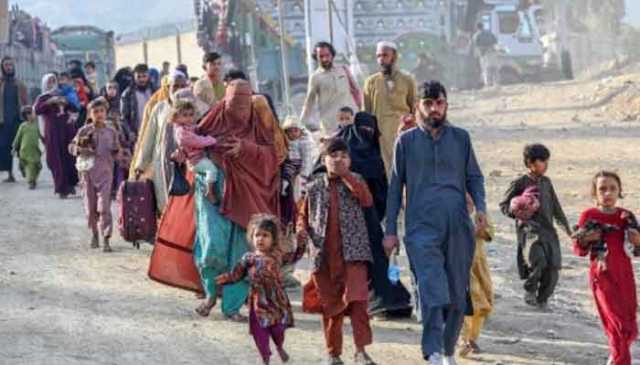 پاکستان سے افغان مہاجرین کی باعزت وطن واپسی کا سلسلہ جاری