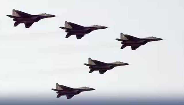 طیارہ حادثے کے بعد دبئی ایئر شو عارضی طور پر معطل