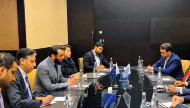 وفاقی وزیر اطلاعات اور امبیسیڈر اسیاکا سے ملاقات، باہمی تعاون پر تبادلہ خیال