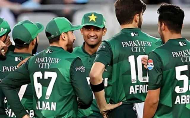 پاکستانی بیٹر عبدالصمد انجری کے باعث سہہ ملکی T-20 سیریز سے باہر