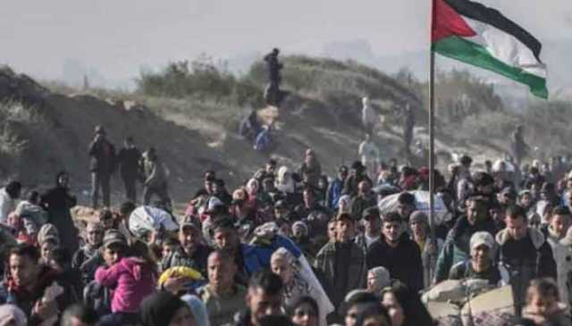 اسرائیل جہاز بھربھر کے فلسطینیوں کو دوسرے ممالک بے دخل کرنے لگا