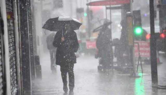 برطانیہ کو ایک اور طوفان کا سامنا، ایک مہینے کی بارش ایک دن میں برس گئی