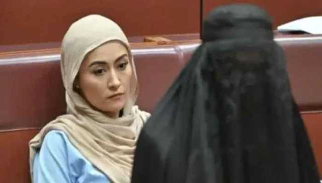 آسٹریلین انتہاپسند پارلیمنٹرین کی برقعہ پوشی، ایوان سے معطل ہوگئیں