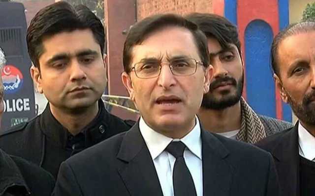 بشریٰ بی بی کے خلاف ٹرولنگ اور مہم چلانا افسوسناک ہے: بیرسٹر گوہر