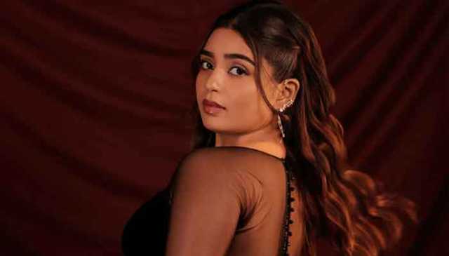 تامل اداکارہ گوری کشن نے بھارتی صحافی کو باڈی شیم کرنے پر آڑے ہاتھوں لے لیا