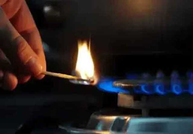 اوگرا نے گیس کی قیمتوں میں اوسطاً 8 فیصد کمی کی منظوری دیدی