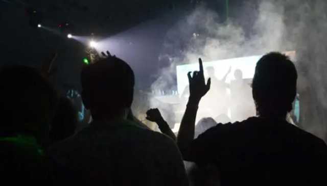 اسلام آباد: ڈانس پارٹیوں اور مساج سینٹرز پر چھاپہ، گرفتار لڑکیوں کو آزاد کروانے کے لیے دباؤ کا انکشاف