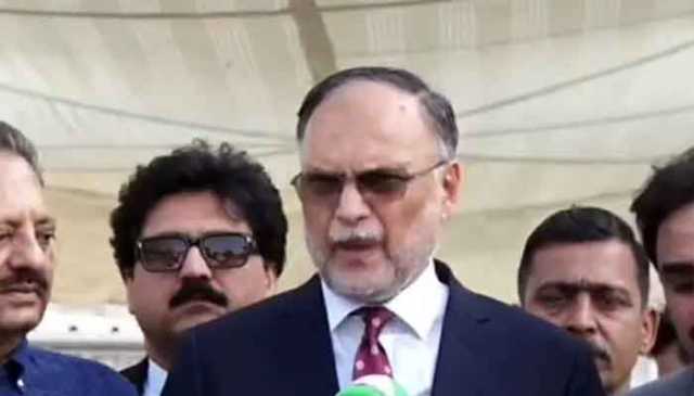 وزیراعلیٰ نے تعاون کا یقین دلایا، گرین لائن فیز2 پر کام جلد شروع ہوگا، احسن اقبال