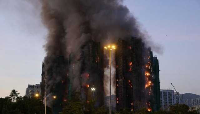 ہانگ کانگ میں رہائشی کمپلیکس میں آتشزدگی، ہلاکتیں 55 تک پہنچ گئیں