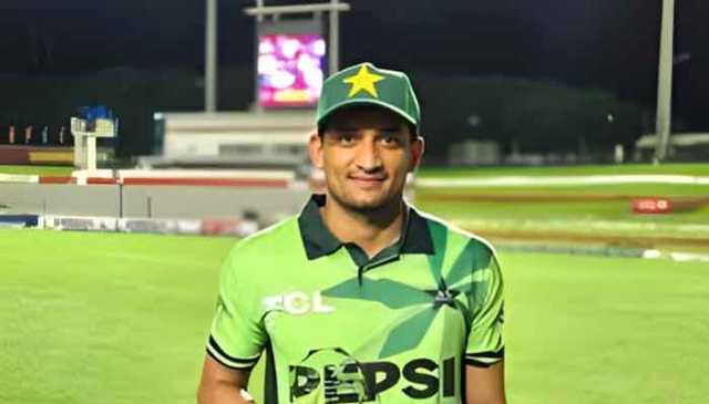 قومی کرکٹر حسن نواز کے گھر بیٹے کی پیدائش