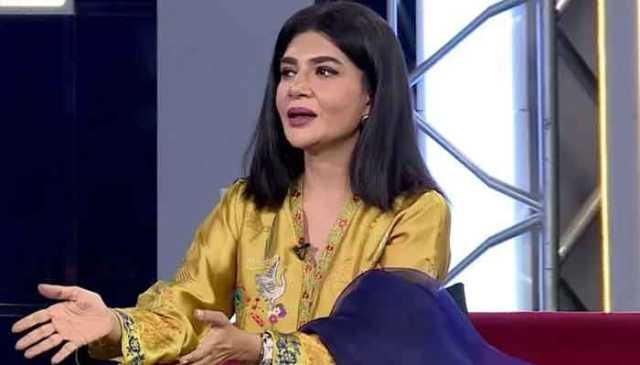 عفت عمر کا انڈسٹری میں کوئی دوست کیوں نہیں؟