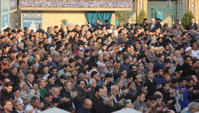 ایران میں بدترین خشک سالی؛ ہزاروں شہریوں کی بارش کیلئے اجتماعی دعا