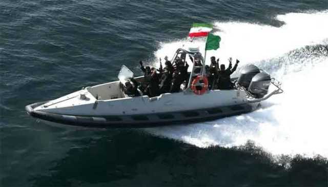 ایران نے اسمگل شدہ ایندھن لے جانیوالا غیر ملکی جہاز قبضے میں لے لیا