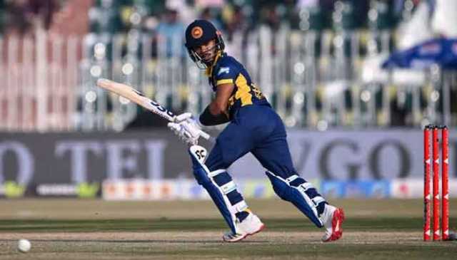 تیسرا ون ڈے،سری لنکا کا پاکستان کو212 رنز کا ہدف