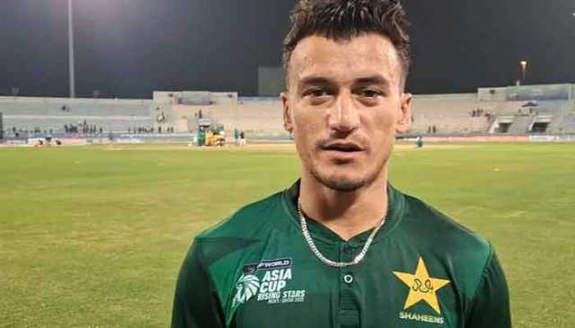 پاکستان کیلئے پرفارم کرنے پر بہت خوش ہوں: معاذ صداقت