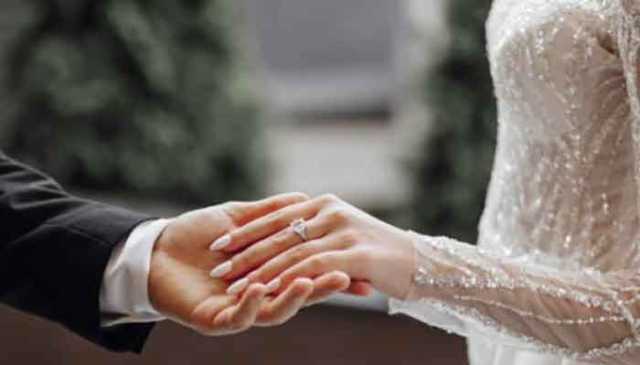 غیر ملکی خواتین کا کوٹ ادو کے 2 نوجوانوں سے نکاح، دونوں نے اسلام قبول کر لیا