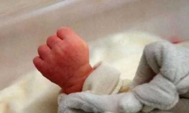 کراچی ، اسپتال کے اخراجات ادائیگی کیلئے نومولودکی فروخت کا انکشاف