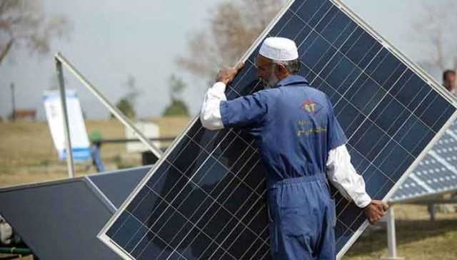 سولرصارفین میں بڑا اضافہ، تعداد 4 لاکھ 24 ہزار سے بڑھ گئی، پاورڈویژن