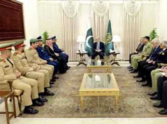 وزیراعظم سے سعودی چیف آف جنرل اسٹاف کی ملاقات، برادرانہ تعلقات کا اعادہ