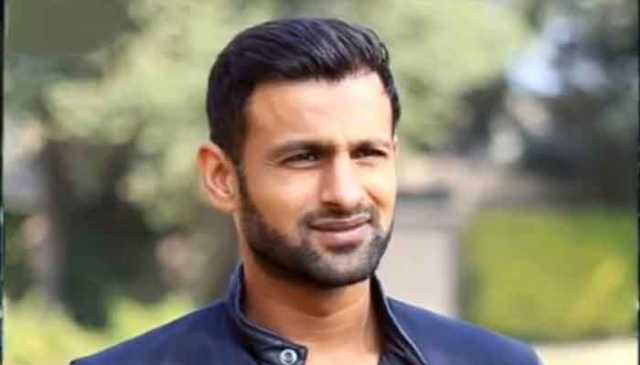 آئی ایل ٹی20: شعیب ملک پہلی بار کمنٹری باکس میں،وسیم اکرم، وقار یونس بھی پینل کا حصہ