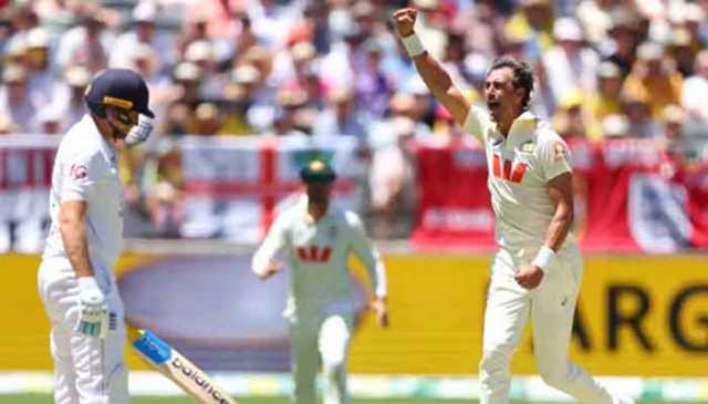 ایشیز: اسٹارک کی تباہ کن بولنگ، انگلینڈ 172 رنز پر ڈھیر