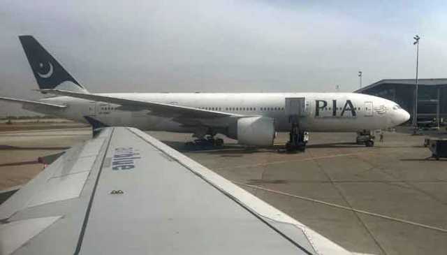 موسم کی خرابی اور انتظامی مسائل کے سبب 12 پروازیں منسوخ، 32 تاخیر کا شکار