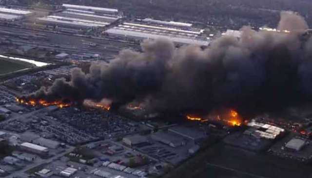 امریکی ریاست کینٹکی میں ایئرپورٹ کے قریب طیارہ گر کر تباہ، 7 افراد ہلاک