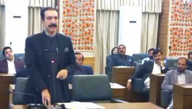 عوام کے مسائل کو وسائل کے اندر رہ کر حل کرنا ہے: فیصل راٹھور