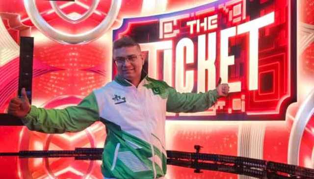 مارشل آرٹس اسٹار راشد نسیم نے بیٹی کے ہمراہ مزید تین ریکارڈ بنا ڈالے