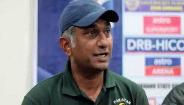 پاکستان ہاکی فیڈریشن اور ہیڈ کوچ طاہر زمان میں اختلافات