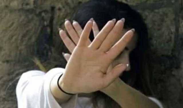 اسلام آباد، مساج سینٹر میں لڑکی پر مبینہ تشدد وبلیک میلنگ، گنجا کردیا