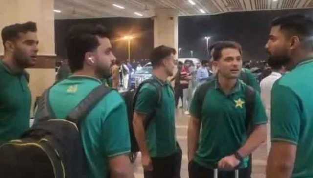 پاکستان کرکٹ ٹیم ہانگ کانگ سکسز ٹورنامنٹ کیلئے روانہ