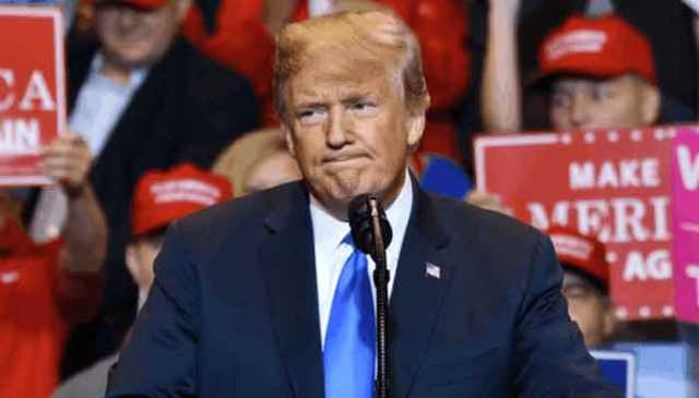 ڈونلڈ ٹرمپ کو بیس بال میچ میں شائقین کی جانب سے شدید مخالفت اور نعرے بازی کا سامنا