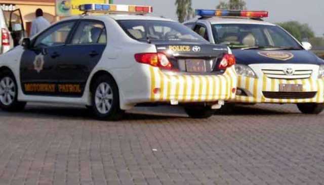 اوچ شریف: بس کی ٹکر سے موٹروے پولیس کے سب انسپکٹر سمیت 3 اہلکار جاں بحق