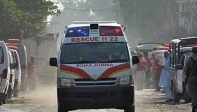 شمالی وزیرستان: شادی کی تقریب میں شرکت کےلیے جانے والی گاڑی کو حادثہ، 14 افراد زخمی