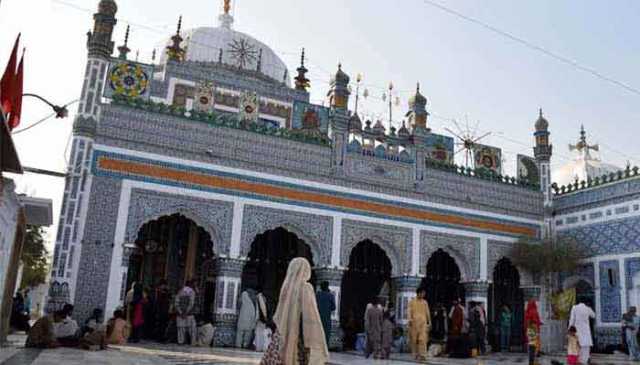 درگاہ شاہ عبدالطیف بھٹائی پر چوری کی واردات، چورگیٹ توڑ کر چاندی لے اڑے