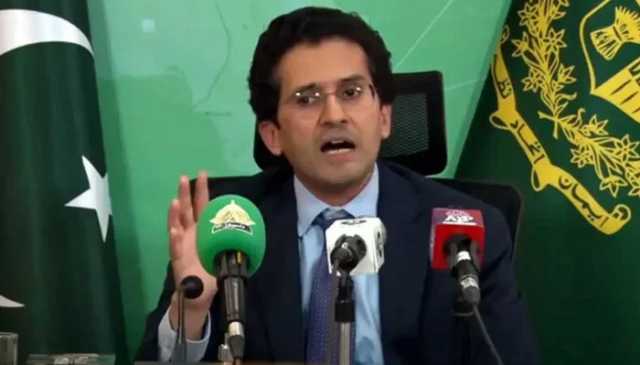 پاکستان یکم جنوری سے اضافی ایل این جی عالمی منڈی میں فروخت کرے گا، وزیر پیٹرولیم