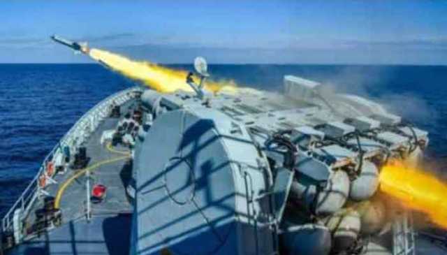 پاک نیوی کا بحیرہ عرب میں میزائل کے فائر پاور کا مظاہرہ