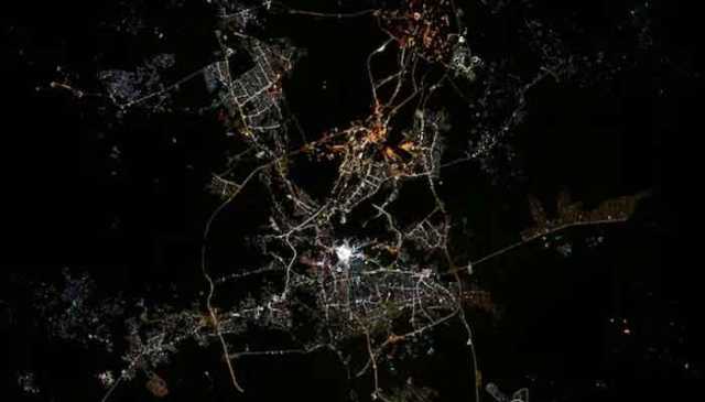 خانہ کعبہ کا خوبصورت خلائی نظارہ، حیرت انگیز تصویر وائرل