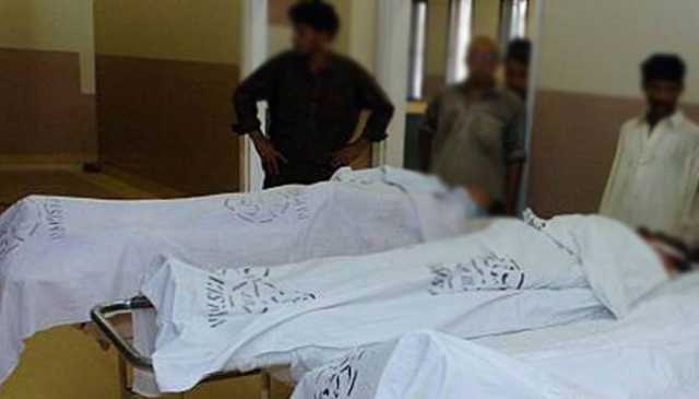 گلشن اقبال بلاک ون: گھر سے 3 خواتین کی لاشیں برآمد، ایک مرد بے ہوشی کی حالت میں