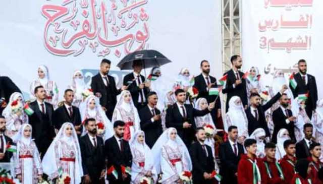 غزہ میں طویل دُکھوں کے بعد خوشی کا موقع؛ 54 جوڑوں کی اجتماعی شادی