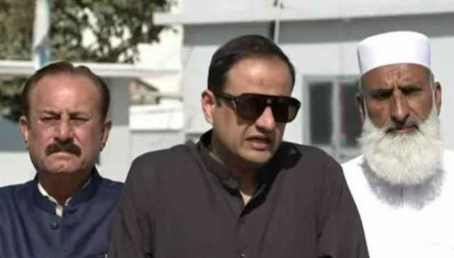 ریسکیو کا کام جاری ہے، اہلخانہ کی ہر ممکن مدد کرینگے: مرتضیٰ وہاب