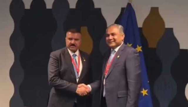 وفاقی وزیر داخلہ کی عراقی ہم منصب سے ملاقات، دونوں ممالک کے درمیان تعاون مضبوط کرنے پر اتفاق