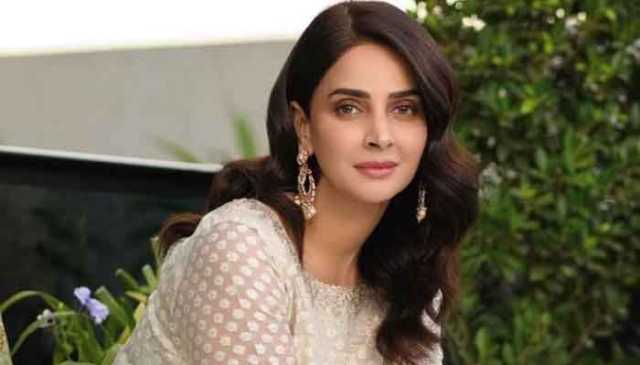 کراچی سے بیزار صبا قمر کونسے شہر منتقل ہو رہی ہیں؟