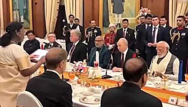 جھول مومو سے اچاری بینگن تک: بھارت میں پیوٹن کی سرکاری دعوت کا مینیو کیا تھا؟