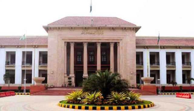 پنجاب اسمبلی میں 27 ویں آئینی ترمیم ،PTI پر پابندی سمیت متعدد قراردادیں منظور