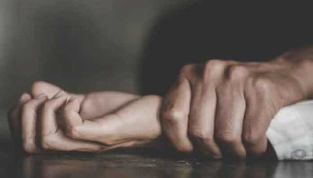 برطانیہ: 15 سالہ لڑکی کو اغوا کرکے جنسی زیادتی کا نشانہ بنانے والے افغان نوجوانوں کو سزا سنادی گئی