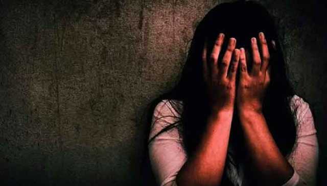 اوکاڑہ: خاتون سے مبینہ زیادتی کا ملزم بس ڈرائیور گرفتار