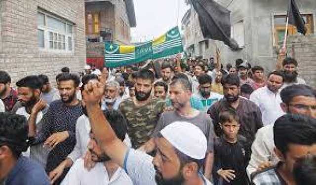 غیر مقامیوں کو ڈومیسائل دینے کیخلاف مقبوضہ کشمیر میں مکمل ہڑتال